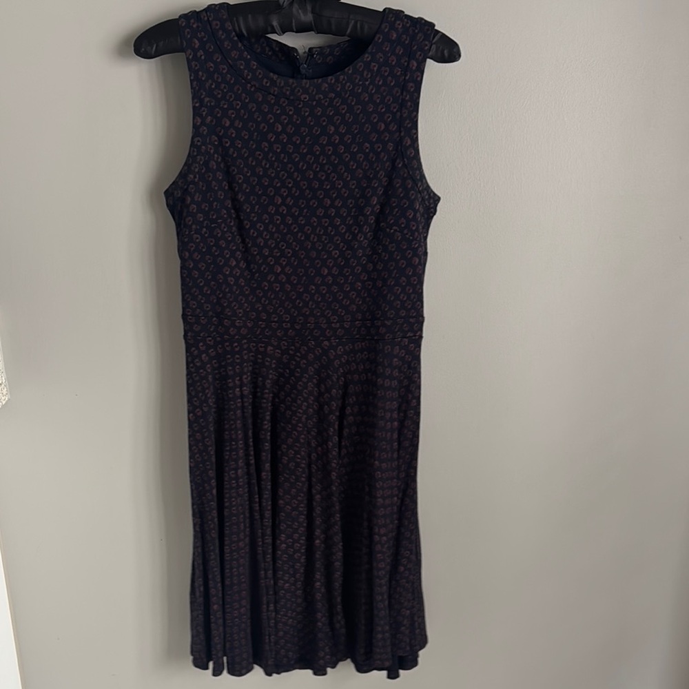 Elegant Black and Red Patterned Dress